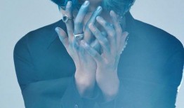 蔡徐坤最新爆料图片,揭秘幕后故事，带你走进偶像的真实生活！”